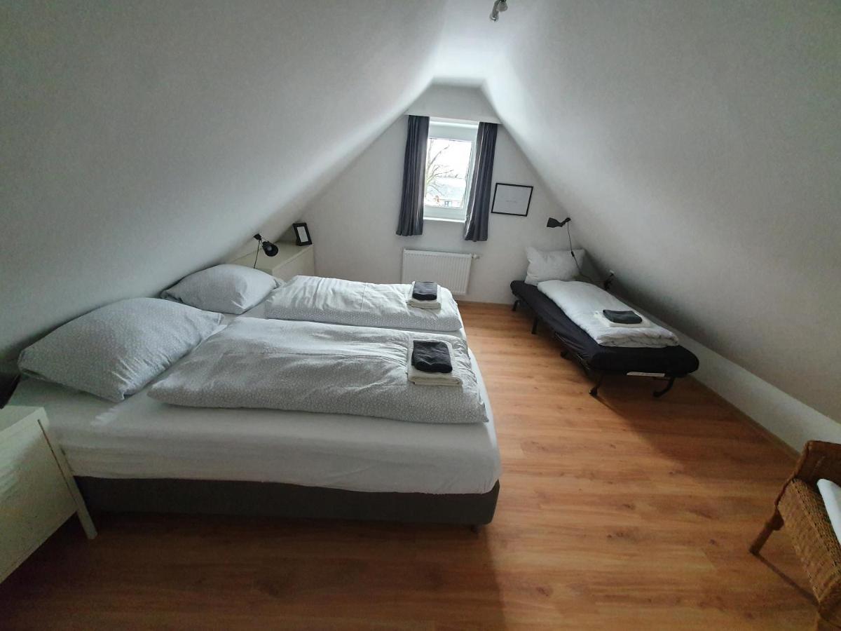 アウリッヒHaus Taybeerwegアパートメント エクステリア 写真