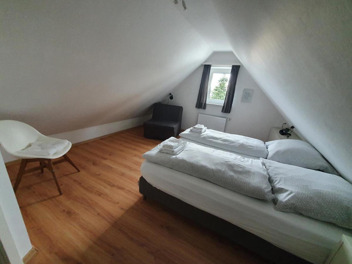 アウリッヒHaus Taybeerwegアパートメント エクステリア 写真