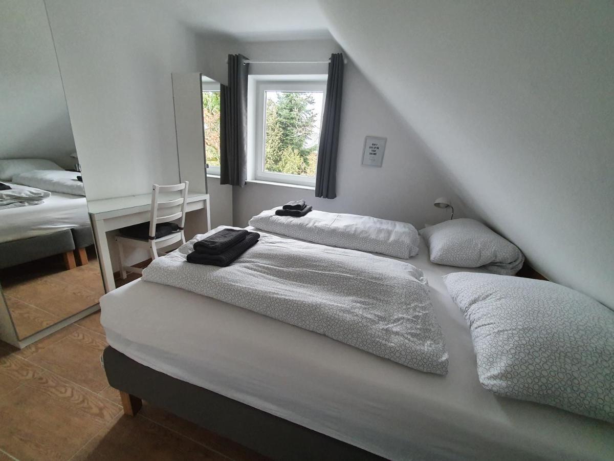 アウリッヒHaus Taybeerwegアパートメント エクステリア 写真