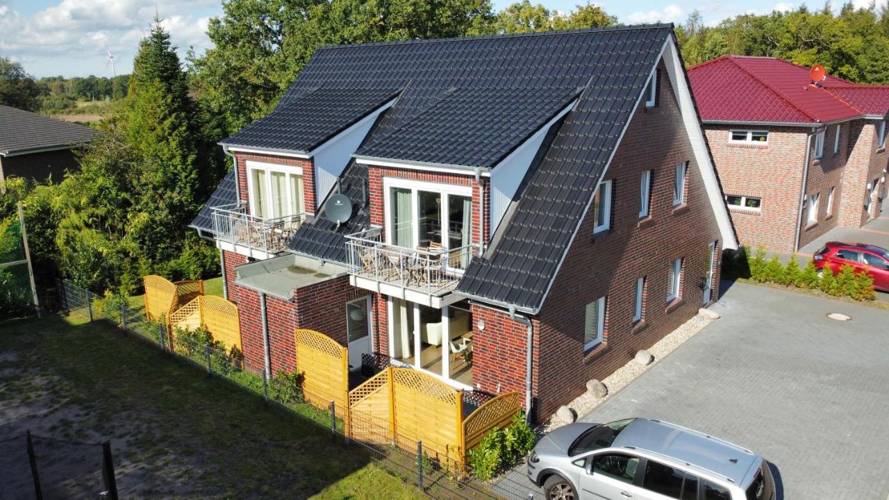 アウリッヒHaus Taybeerwegアパートメント エクステリア 写真